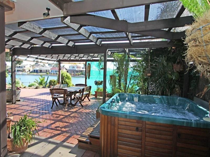 19 Lakeview Avenue West Lakes 5021