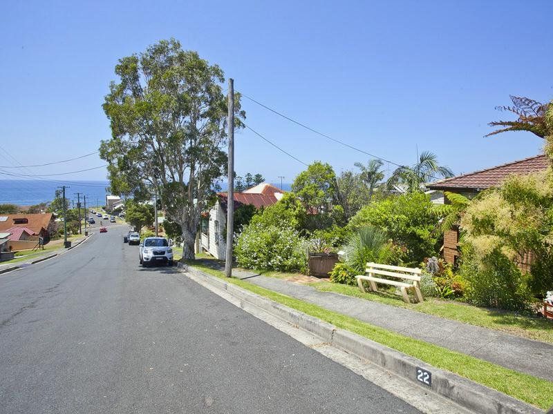 22 Cater Street, Coledale NSW