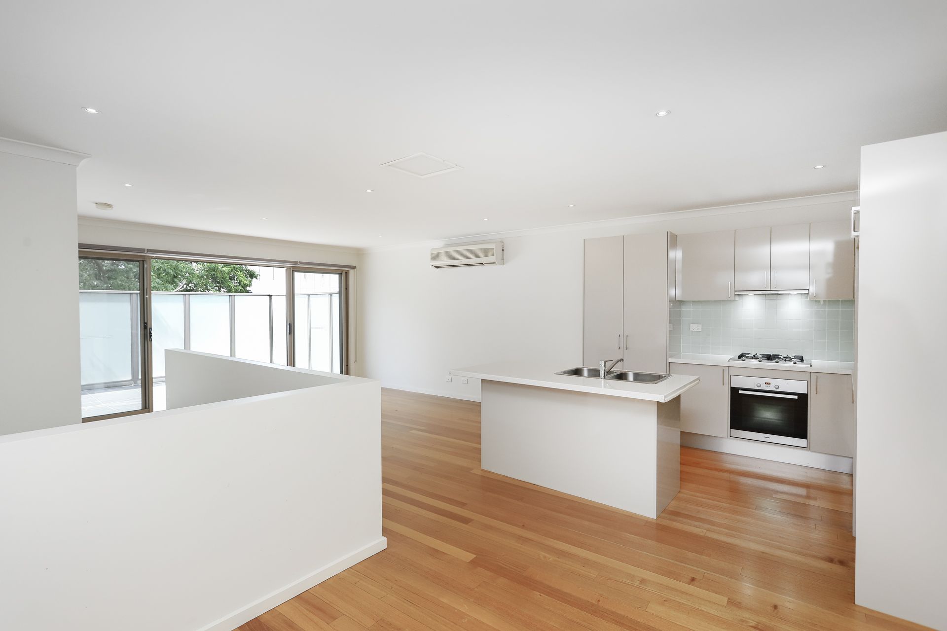 3/27 Sandown Road Ascot Vale VIC, Ascot Vale - Thumbnail 4