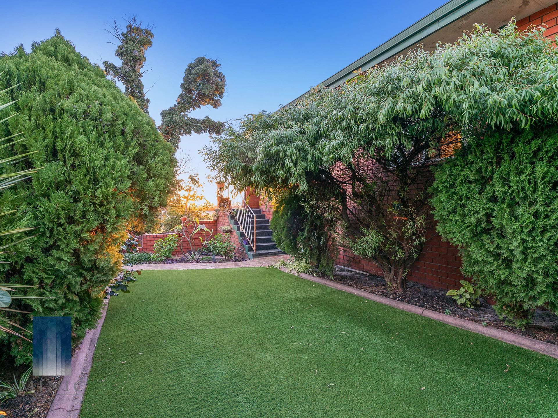 Real Estate For Sale 4 Apsley Road Willetton , WA