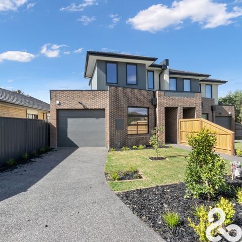 Executive Residence in Premium Locale
