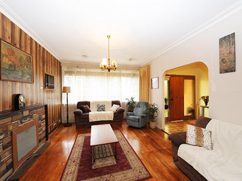 28 Waters Drive, Seaholme - Thumbnail 3