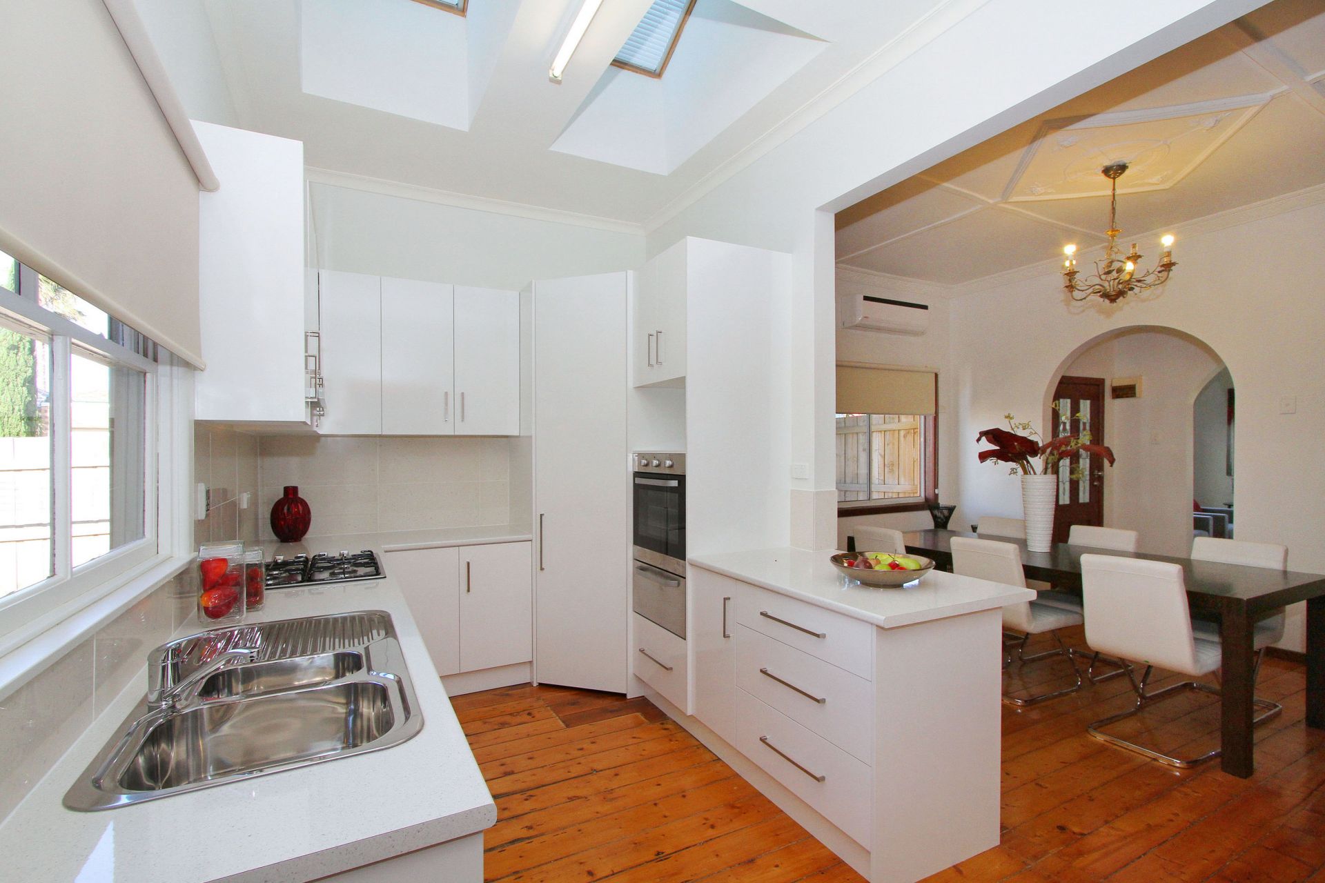 Spacious Four Bedroom Home In Prime Location