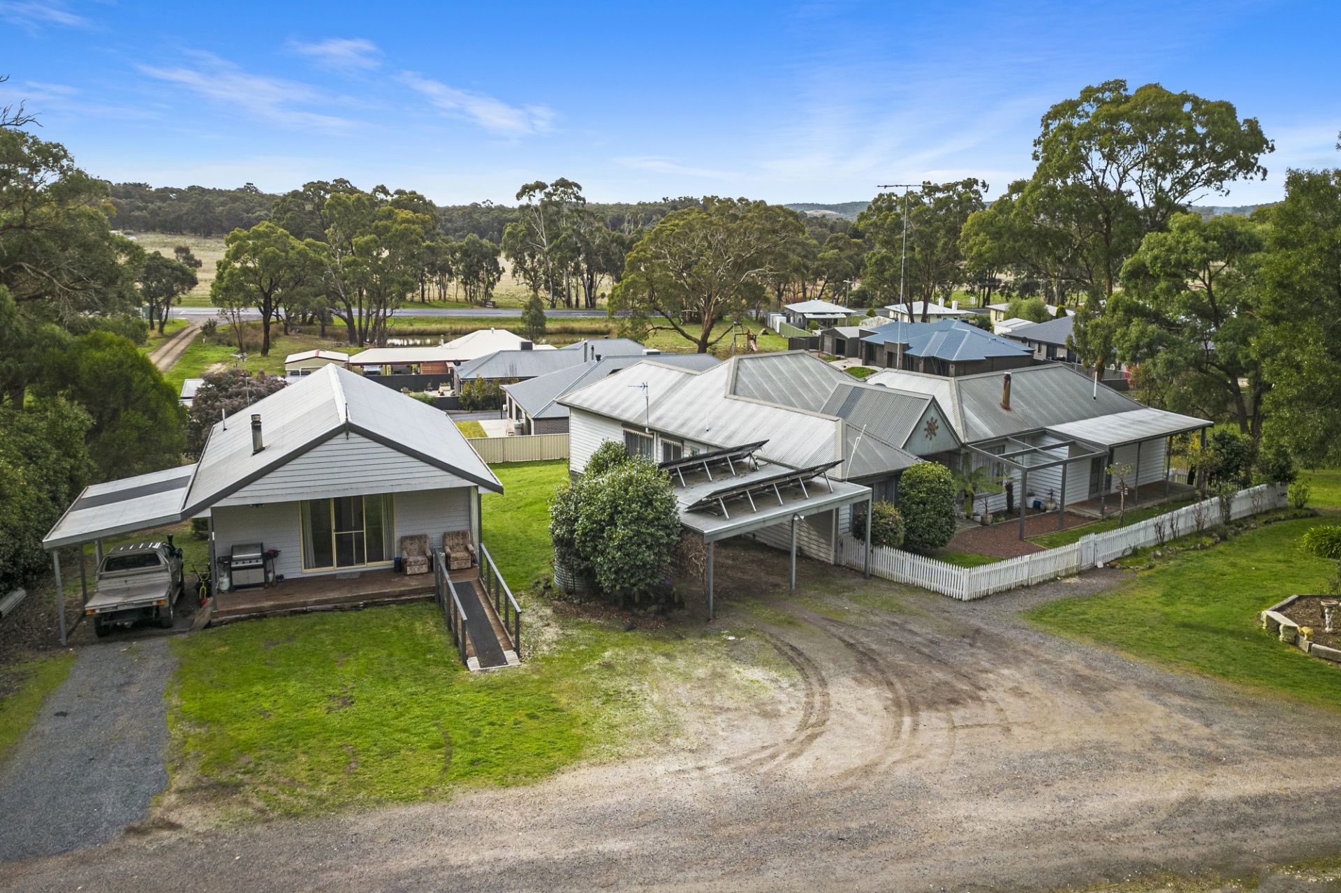 19 Whitfields Lane, Beaufort, Beaufort - Thumbnail 3