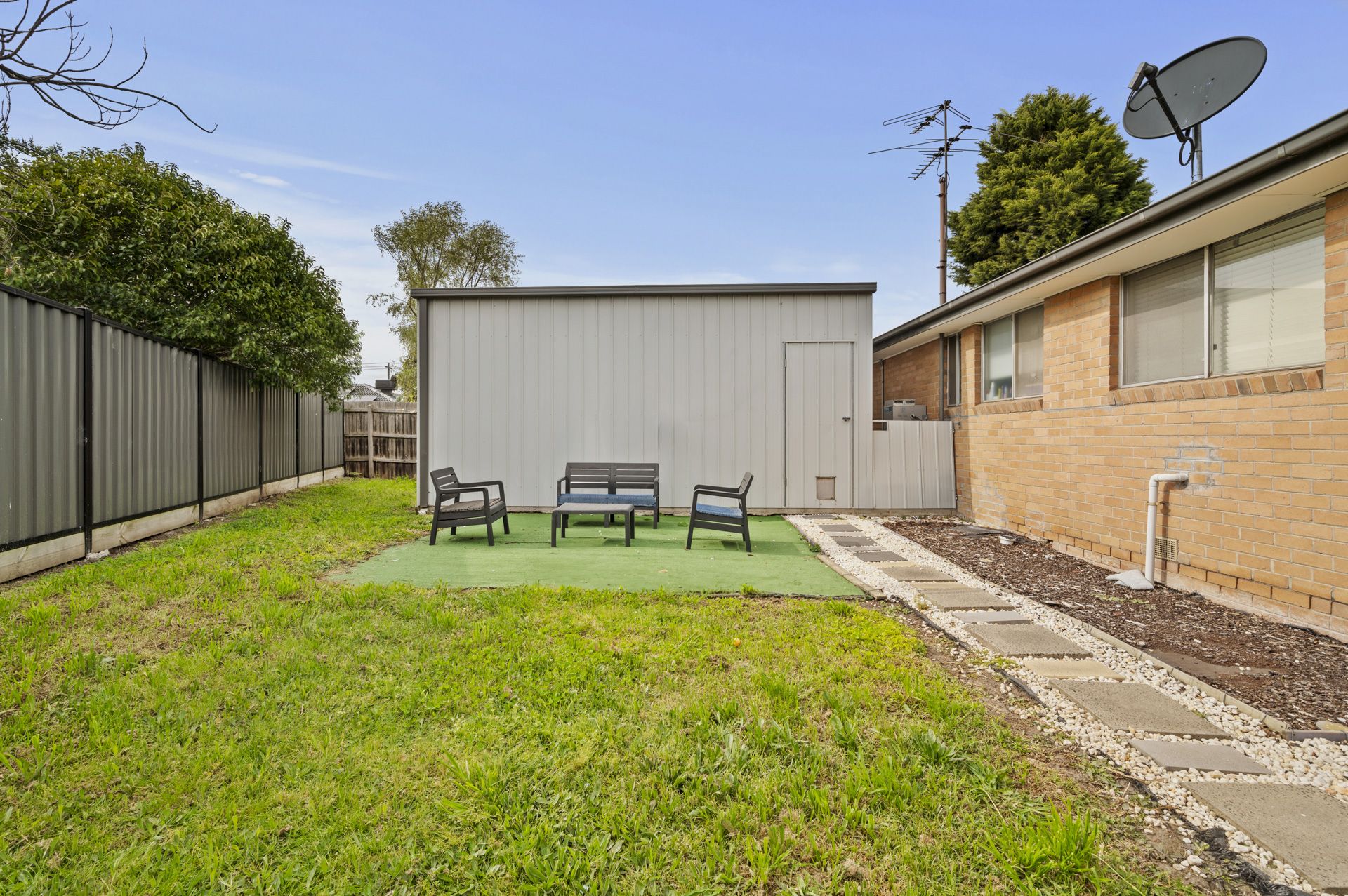 Convenience And Huge Size Tradies Garage