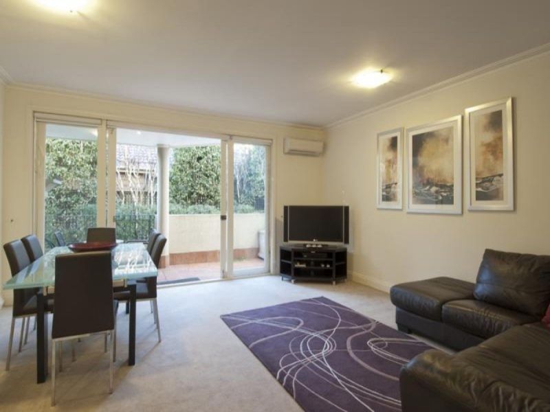 3/34 Tivoli Road, South Yarra - Thumbnail 2