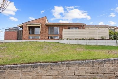 3/27 Edgehill Street, Scarborough