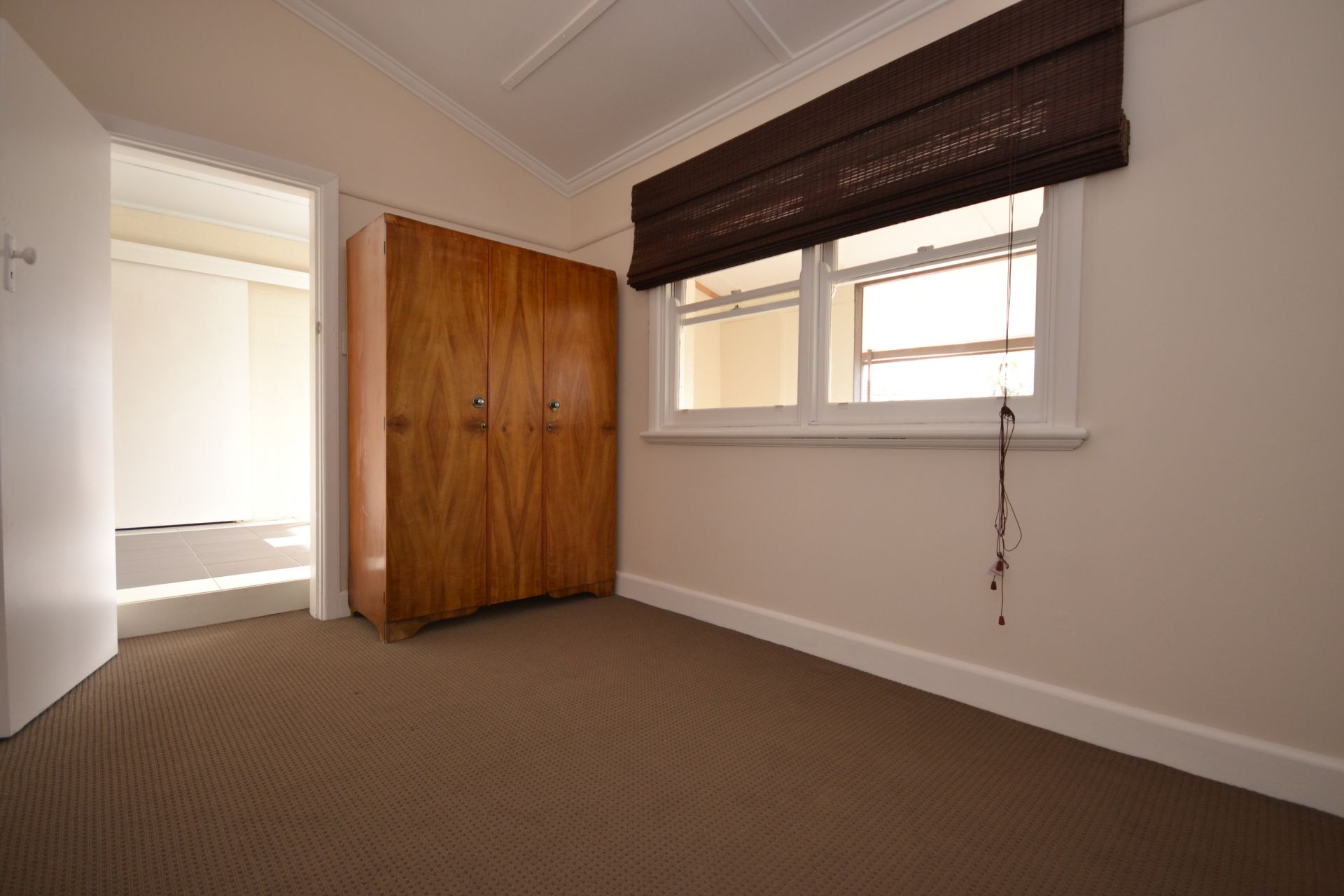 Real Estate For Lease 18 Kinkora Road Reservoir , VIC