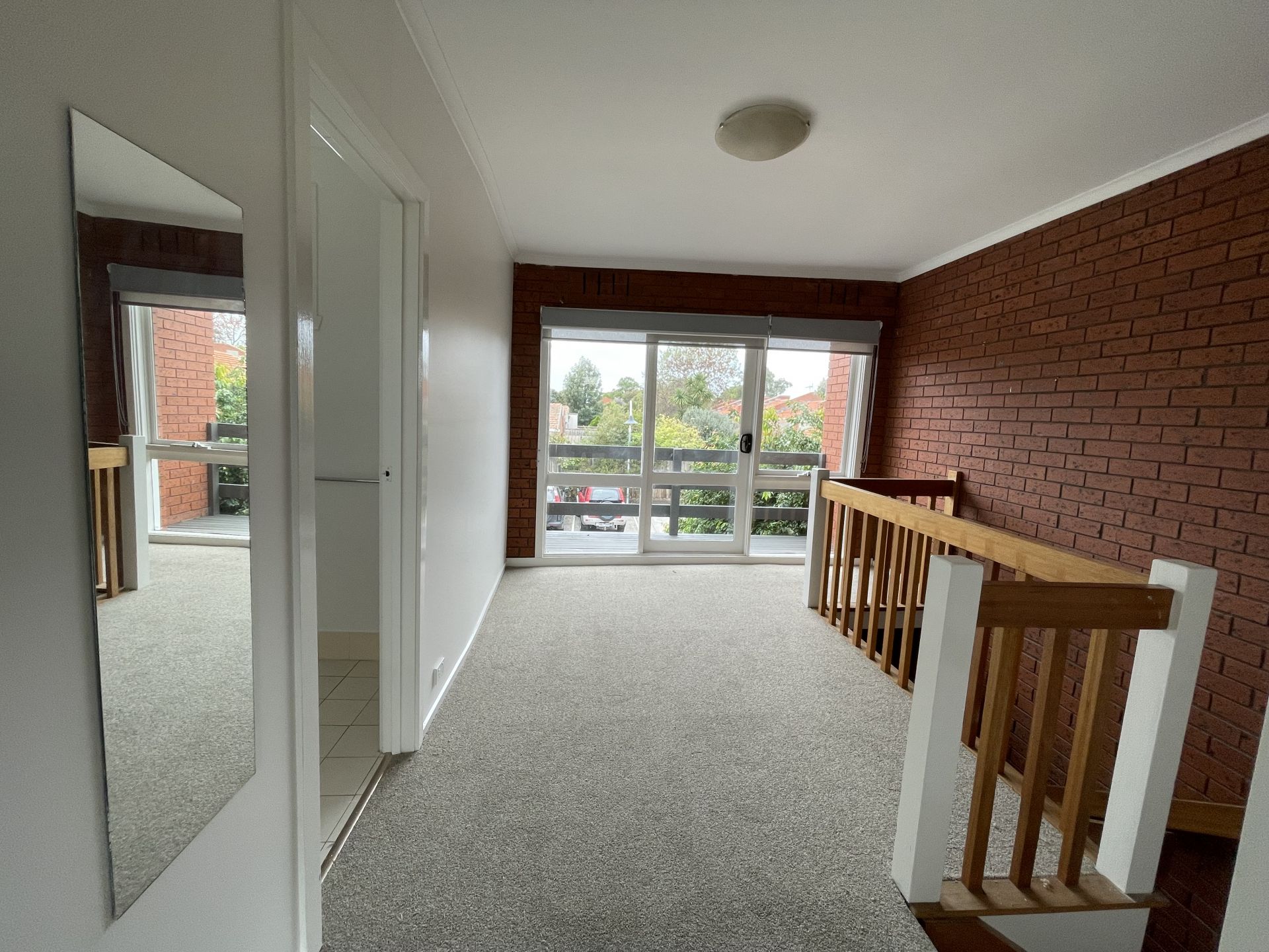 Spacious 2 Bedroom Townhouse Overlooking the Park!