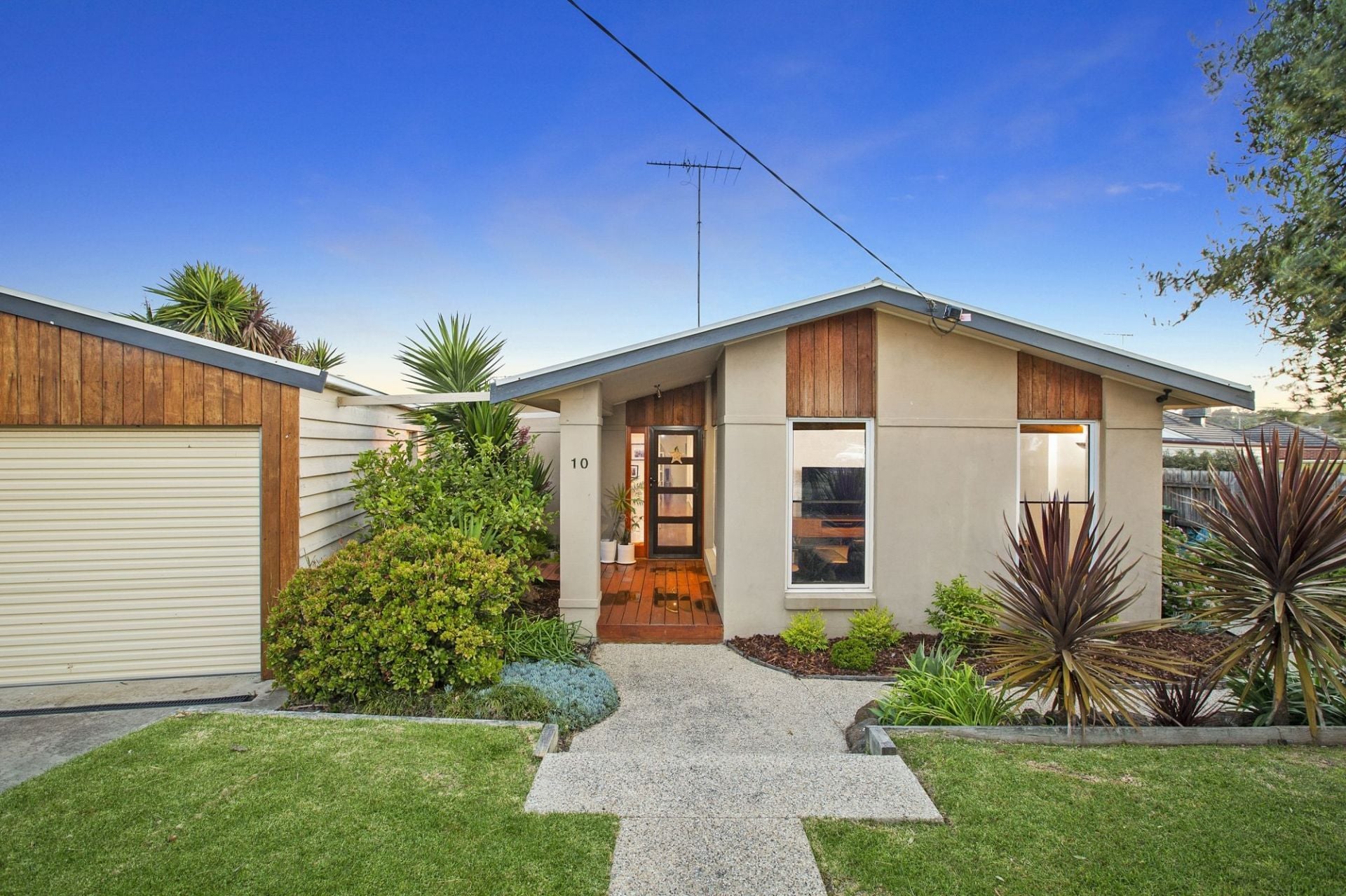 10 Derek Court Ocean Grove VIC, Ocean Grove - Thumbnail 3