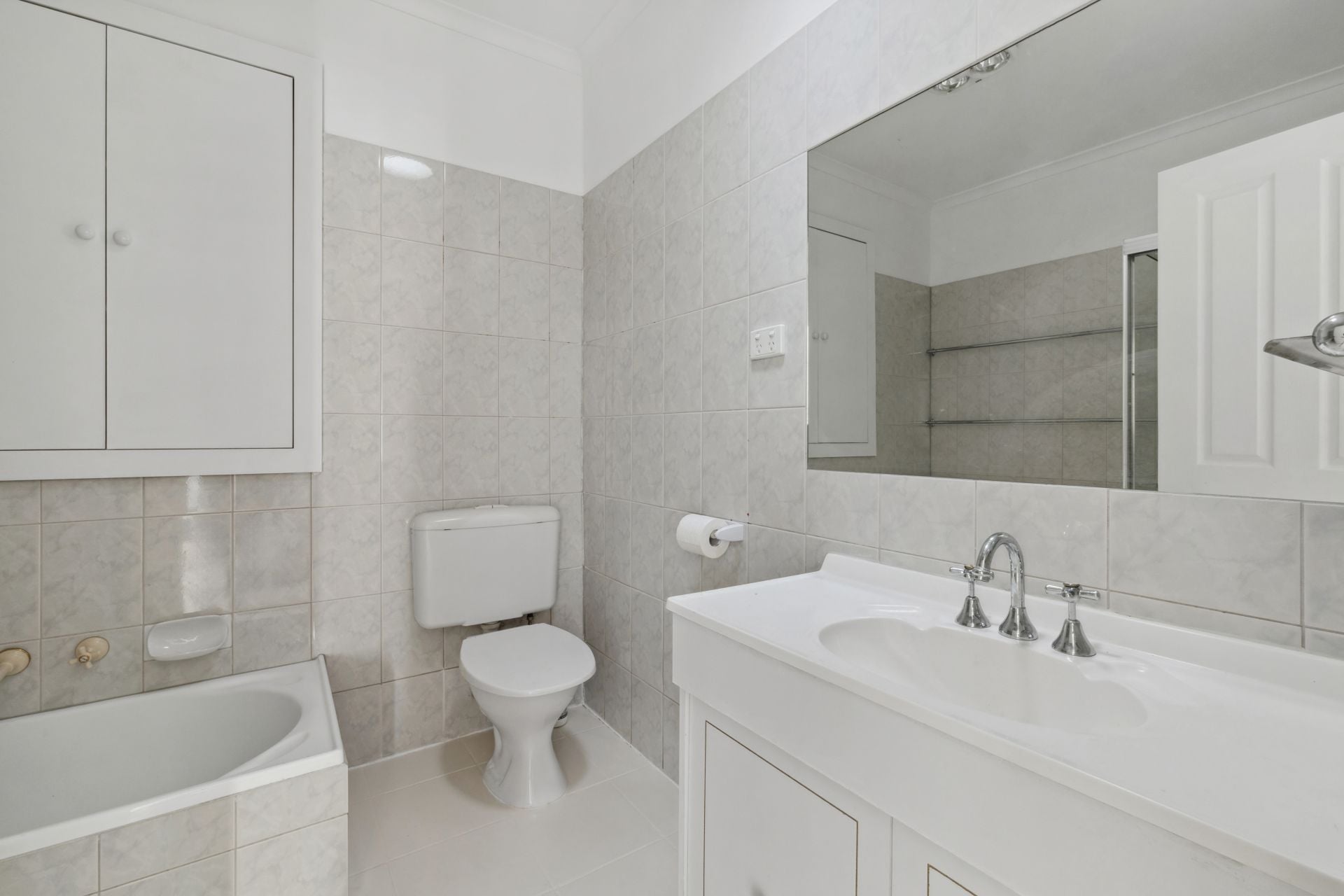 Spacious single level Home