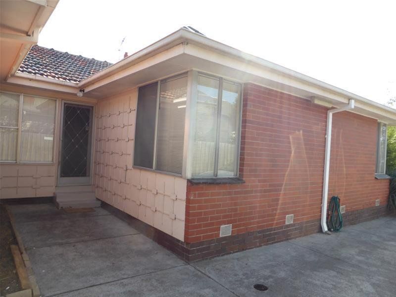 2/9 Rennie Street, Thornbury