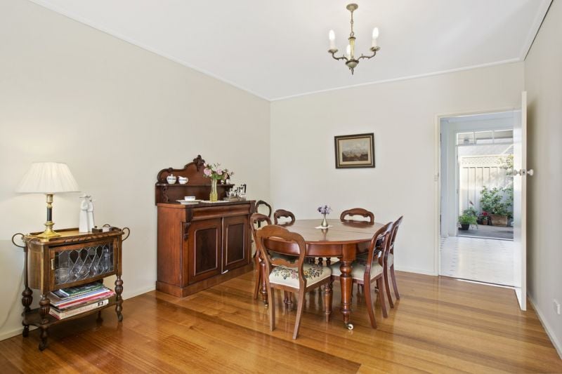 2/9 Grange Road, Kew - Thumbnail 3