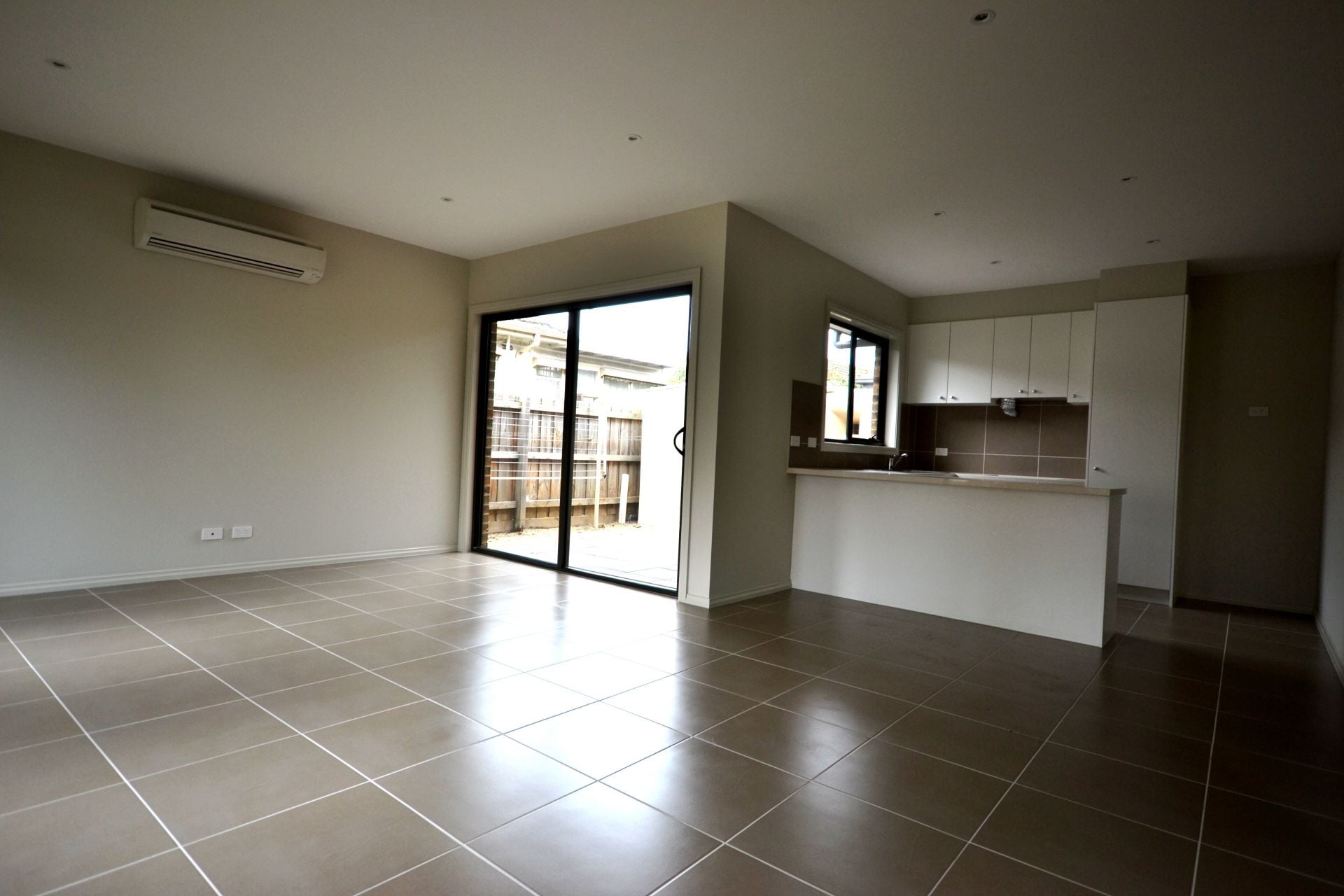 SPACIOUS TWO BEDROOM PLUS STUDY