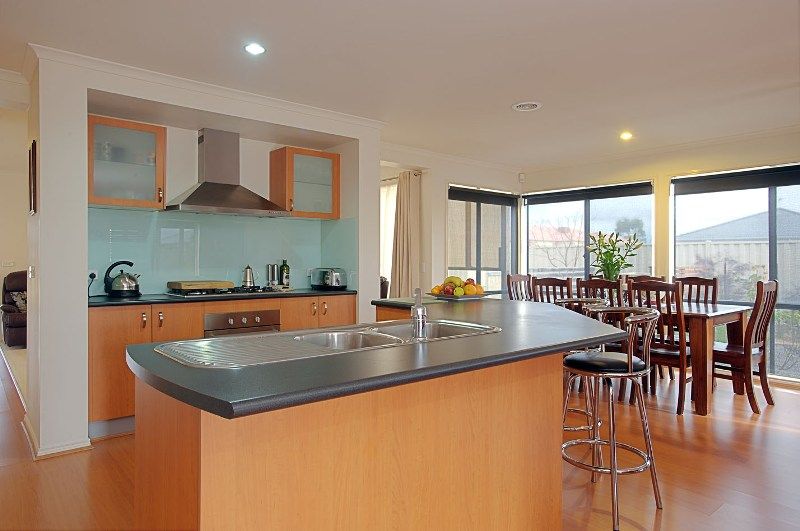 6 Bronton Close, Kurunjang - Thumbnail 4