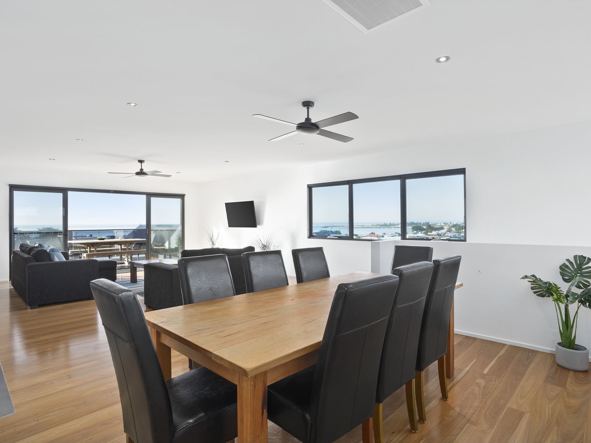 7 Overview Crescent, Apollo Bay - Thumbnail 8
