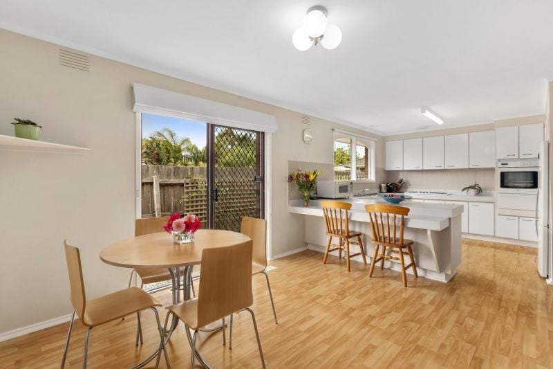 8 Fuchsia Street, Ferntree Gully - Thumbnail 3