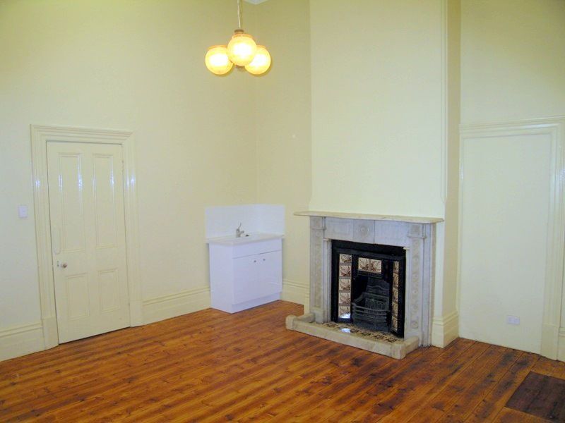 99 Gordon Street, Footscray - Thumbnail 4