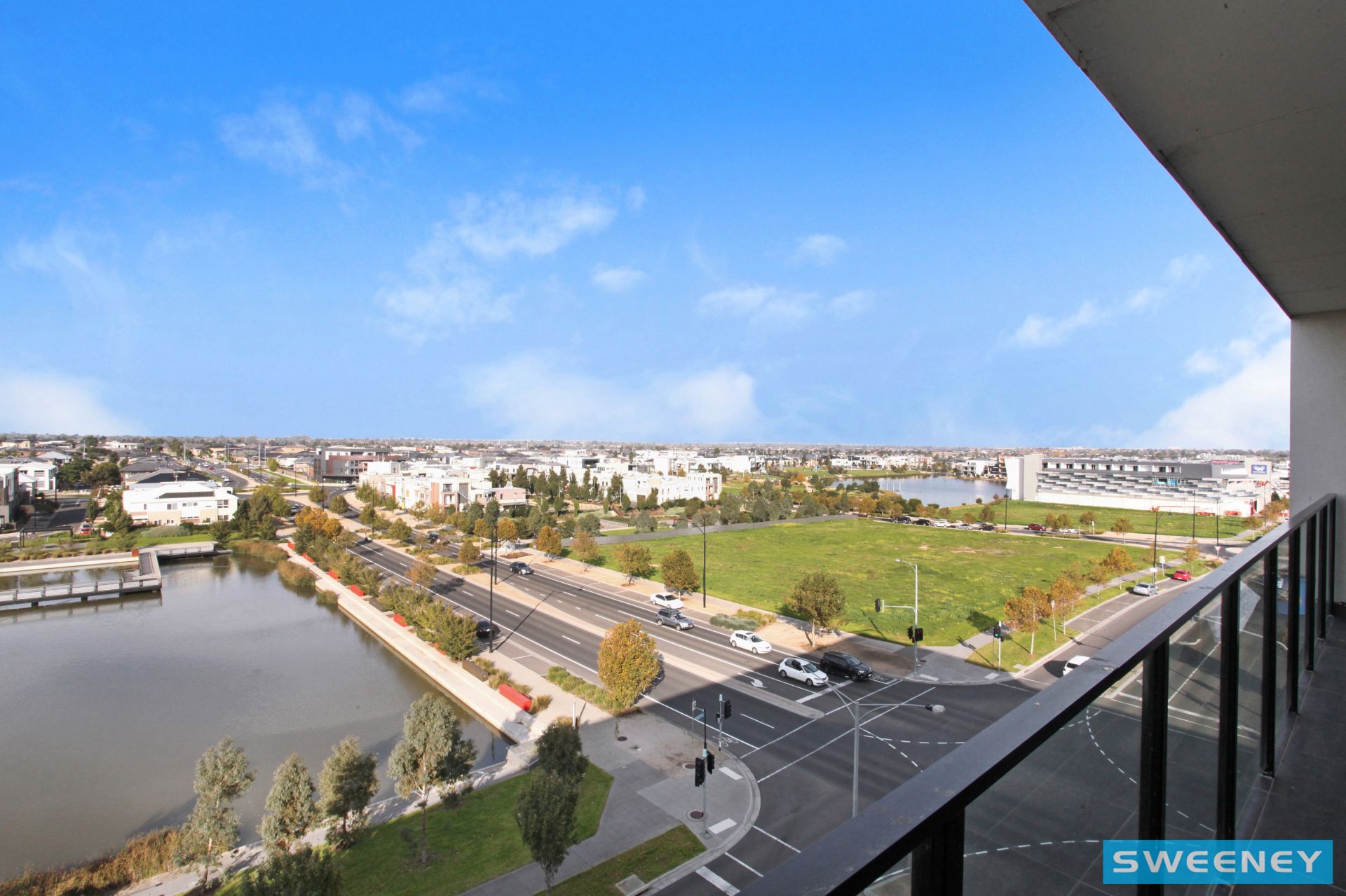 541/73 Lake Street, Caroline Springs - Thumbnail 4
