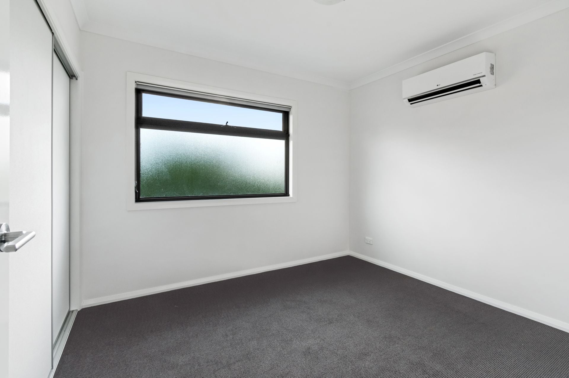 BRAND NEW THREE BEDROOM MODERN LIVING