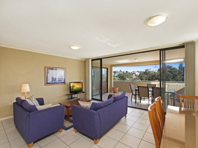 11/33-37 Dixon Street 'Park Side View' COOLANGATTA QLD, Coolangatta - Thumbnail 2