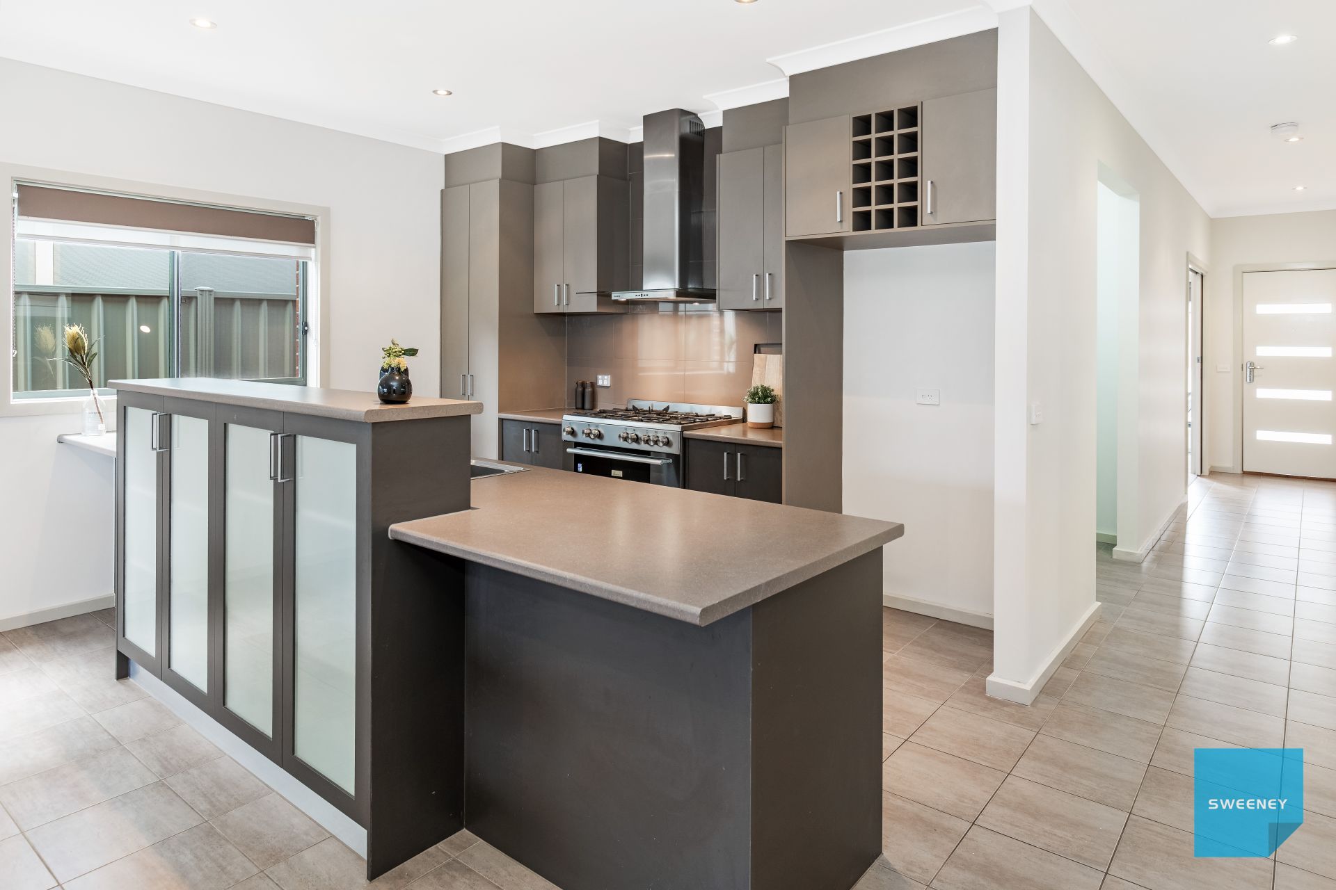 13 Liriope Green, Caroline Springs - Thumbnail 3
