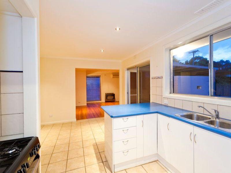 140 Thacker Street OCEAN GROVE VIC, Ocean Grove - Thumbnail 4