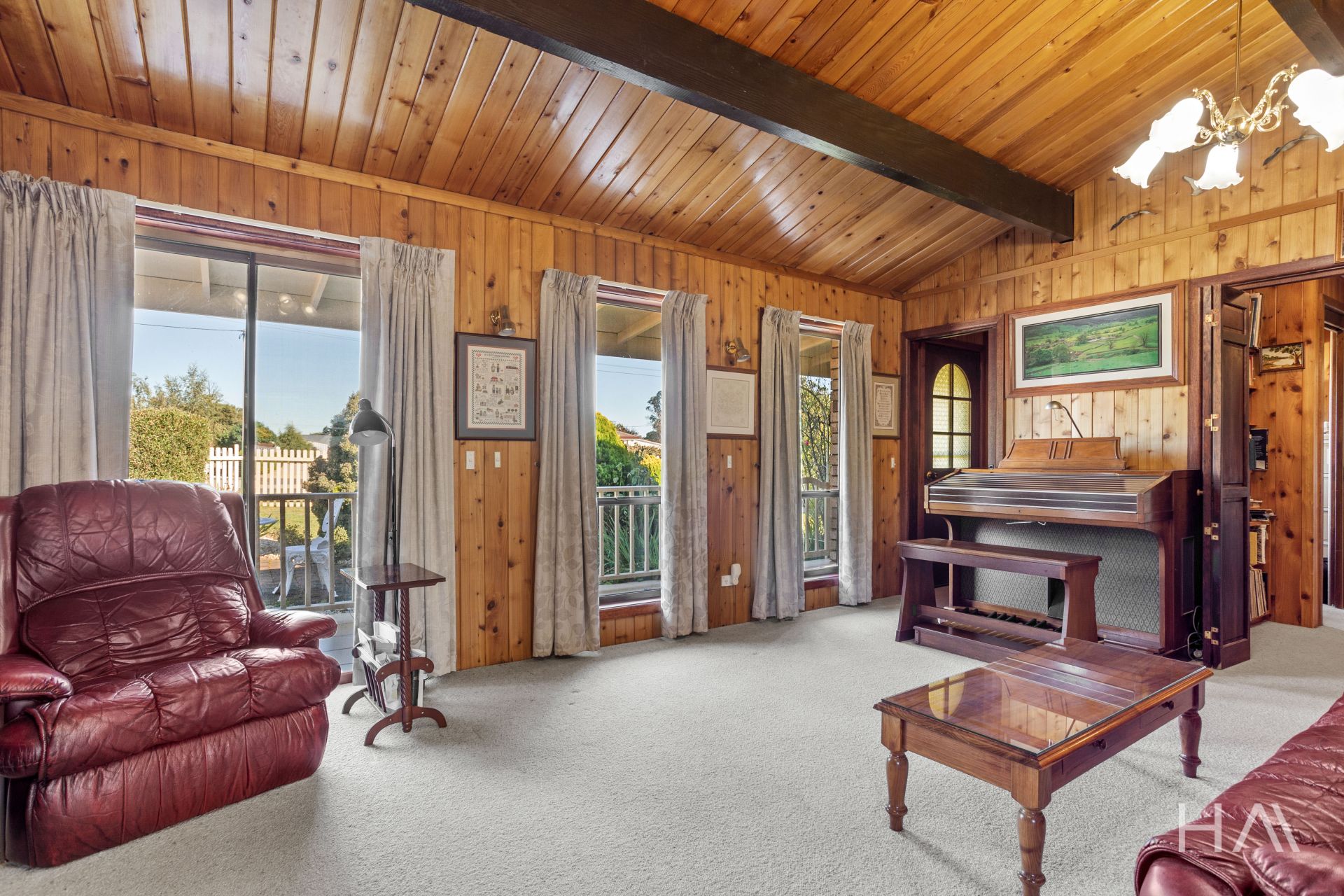 17 Taylor Street Westbury, Westbury - Thumbnail 6