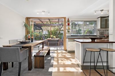 2/67 Fewster Road, Hampton