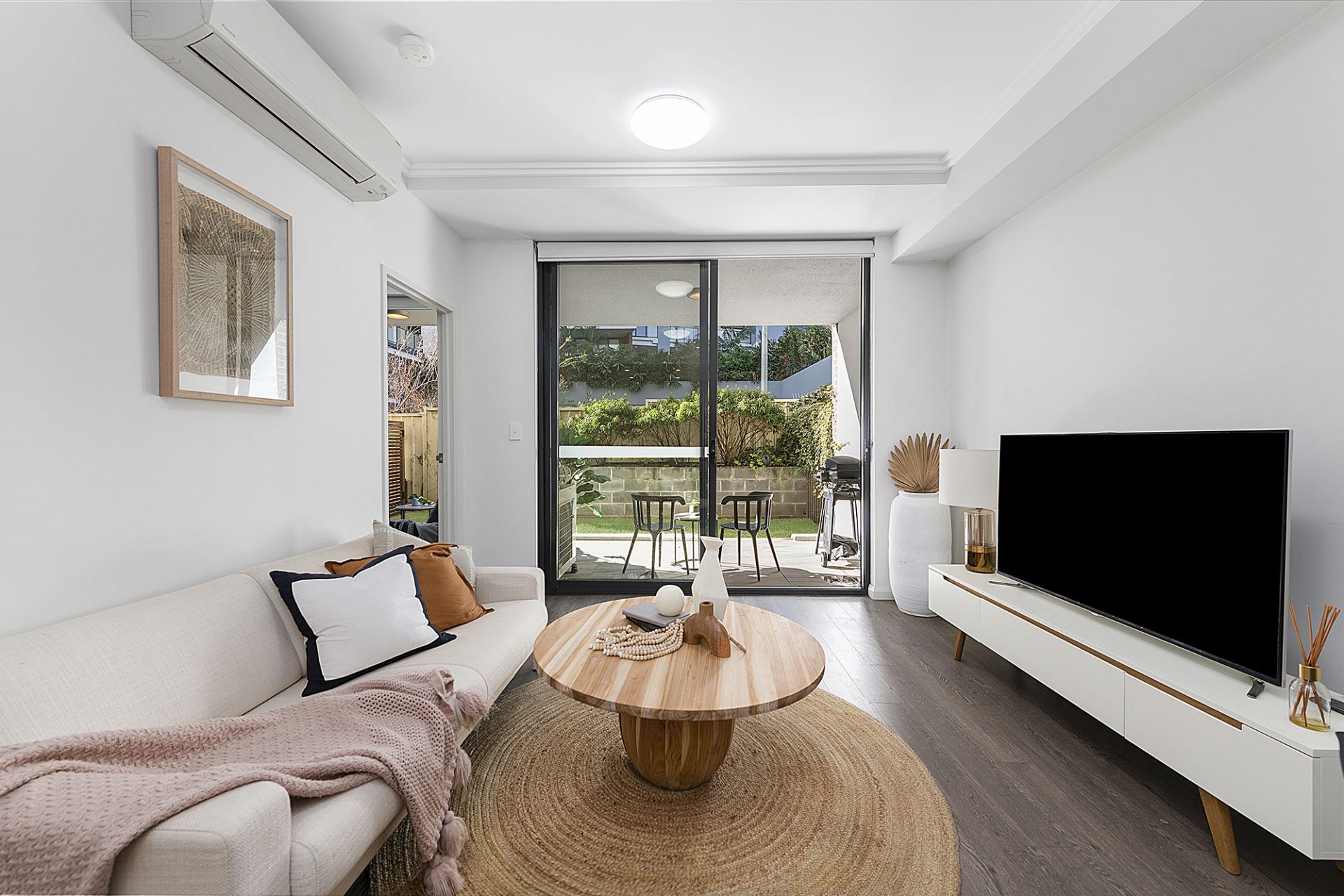 105/4-8 Smallwood Avenue, Homebush, Homebush - Thumbnail 3