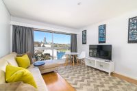 Elizabeth Bay