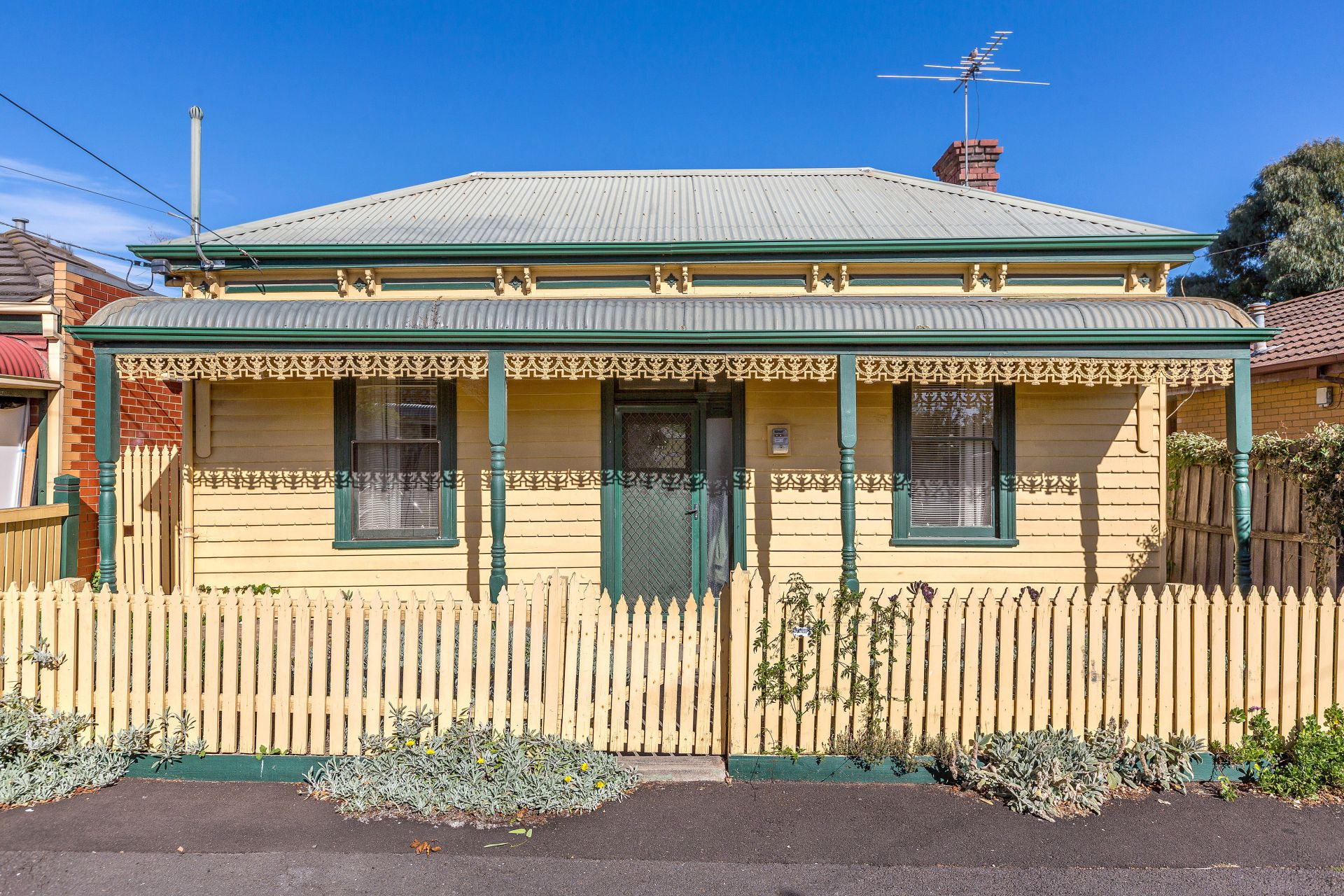 90 Windsor Street, Seddon - Thumbnail 2