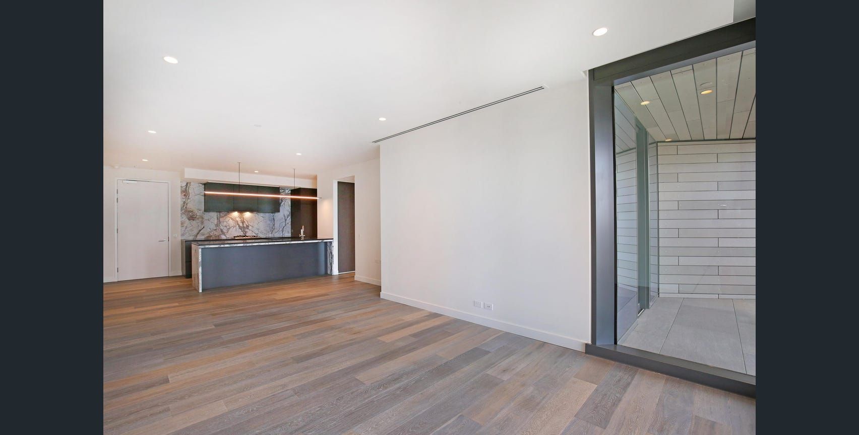 2106/433 Collins Street Melbourne VIC, Melbourne - Thumbnail 5