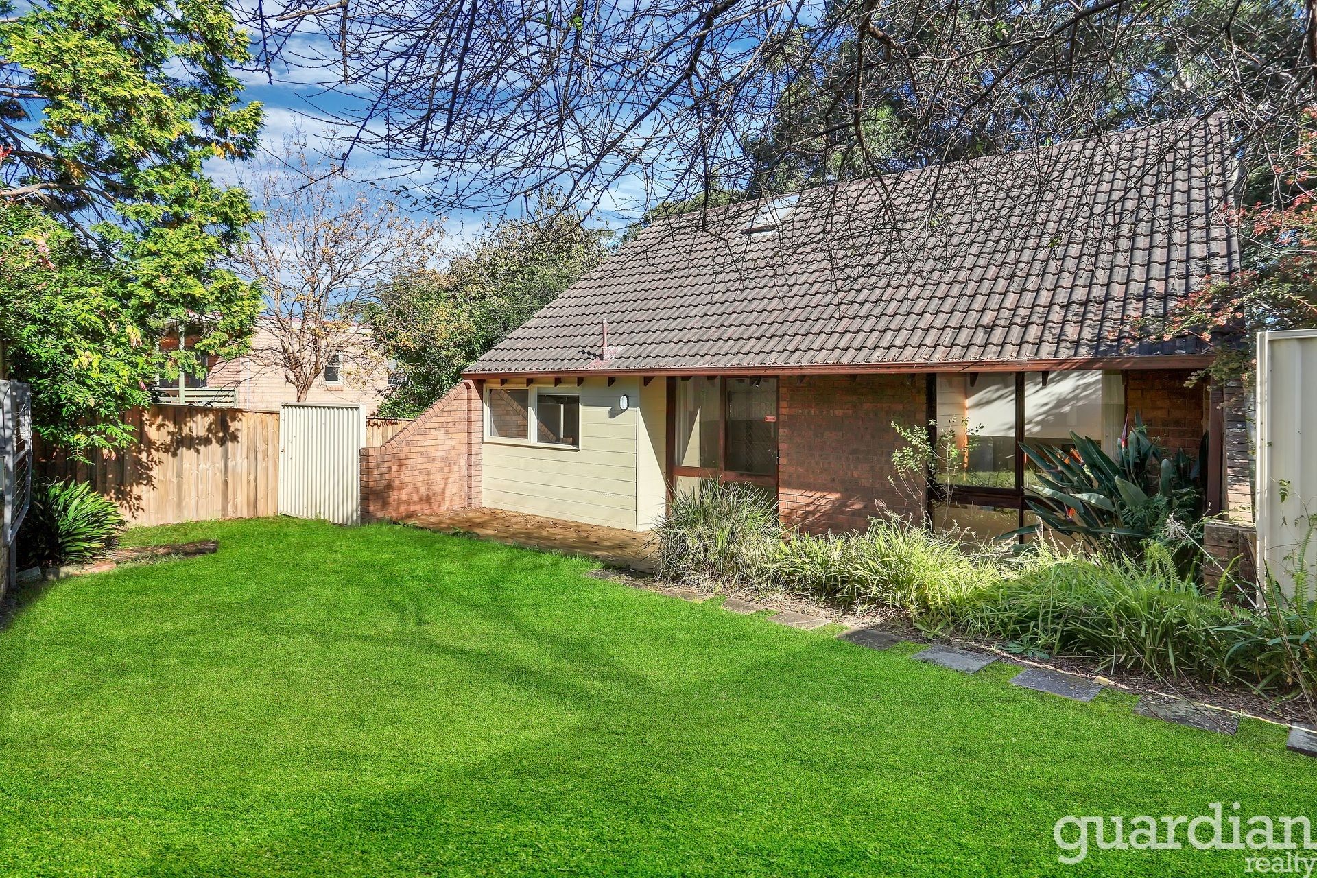 11 Julia Close Cherrybrook NSW, Cherrybrook - Thumbnail 2