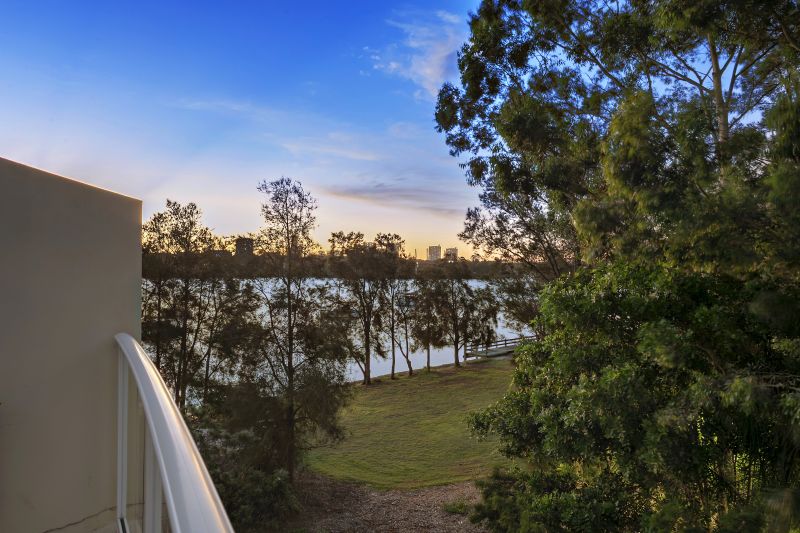 Real Estate For Sale 13/40 Hilly Street Mortlake , NSW