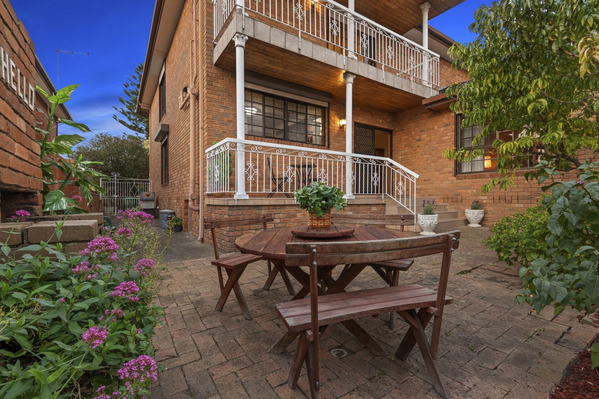 GOLDEN OPPORTUNITY ON GOLDSMITH