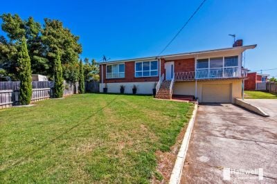 3
 
 
 
  
 
 
 1
 
 
 
  
 
 
 1
 
 
 
 
 
 
 
 4 Warruga Place, Devonport TAS 7310, Devonport - Thumbnail 2