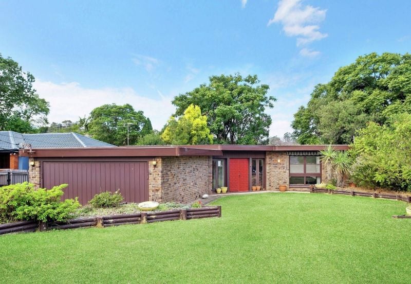 48 Rondelay Drive, Castle Hill