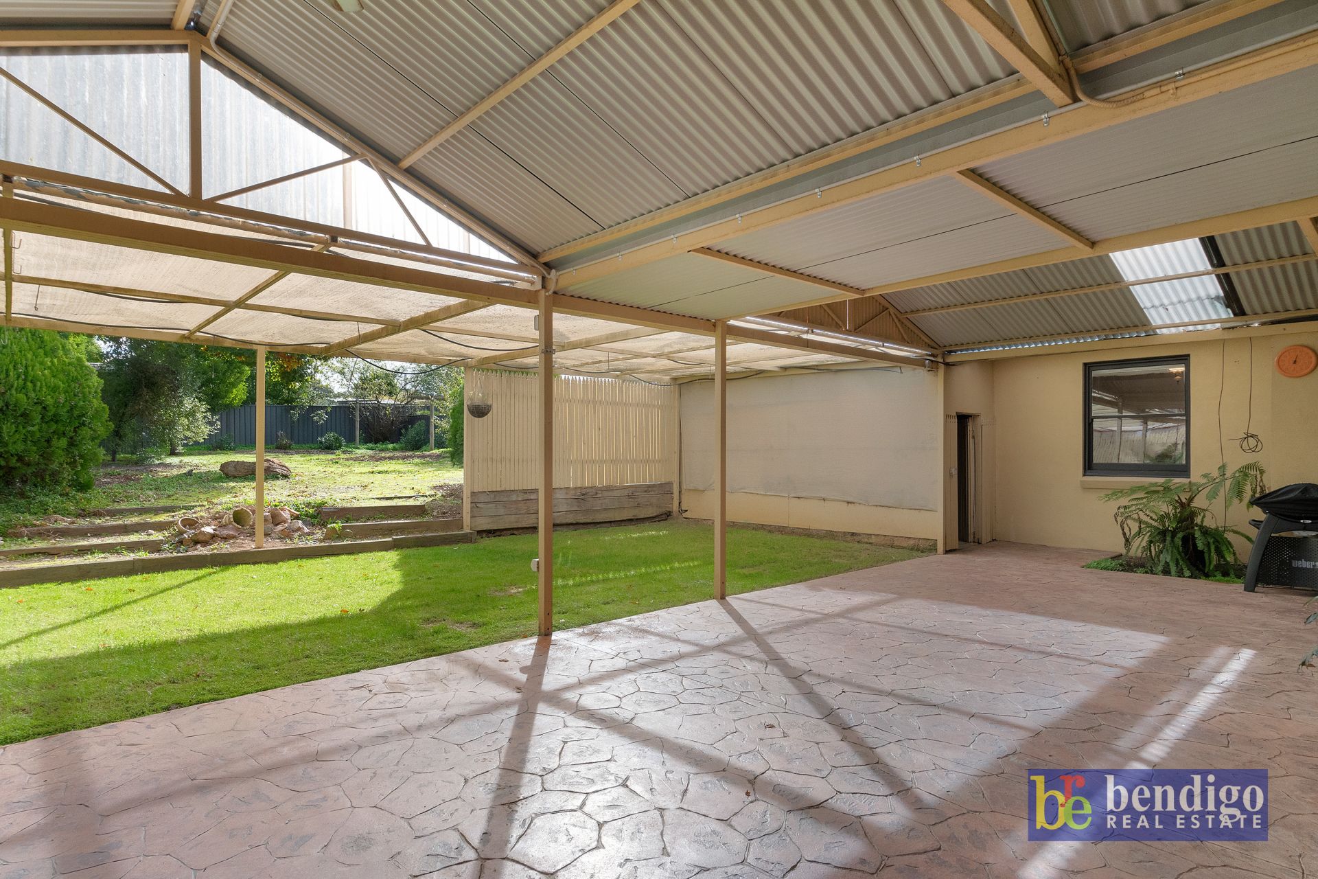 52 Mackenzie Street West, Golden Square Bendigo Real Estate
