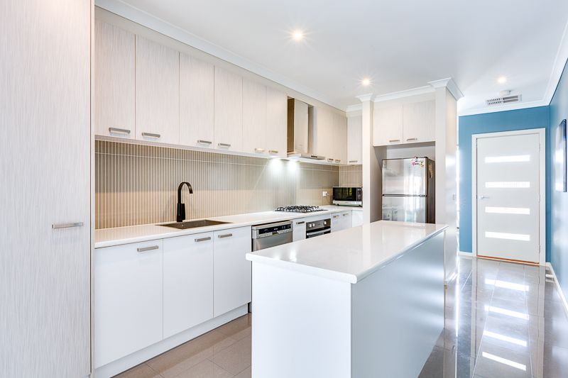 15 Orton Crescent, Bacchus Marsh - Thumbnail 3