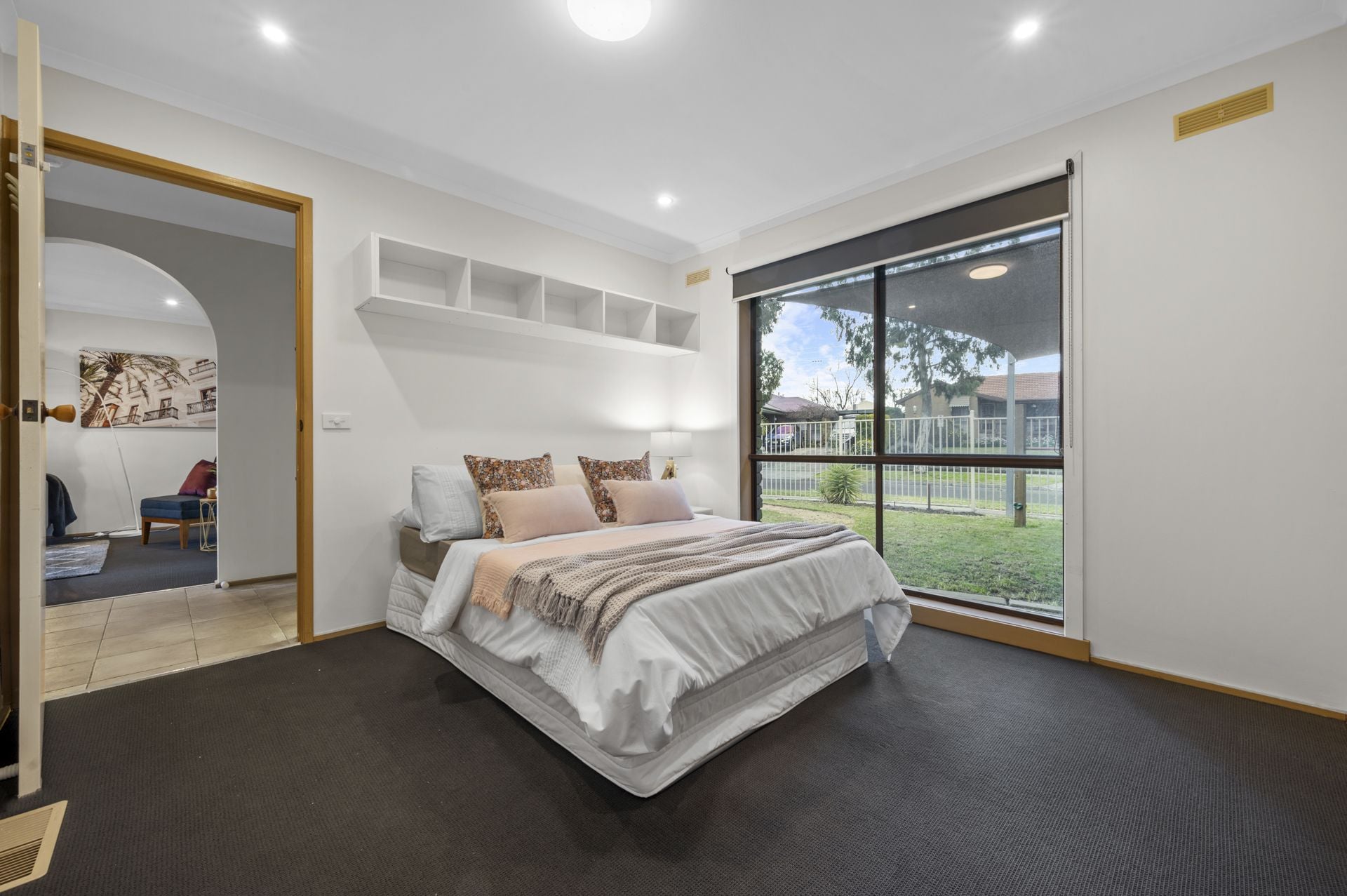 DUAL LIVING -  4 BEDROOMS, 2 BATHROOMS FAMILY HOME