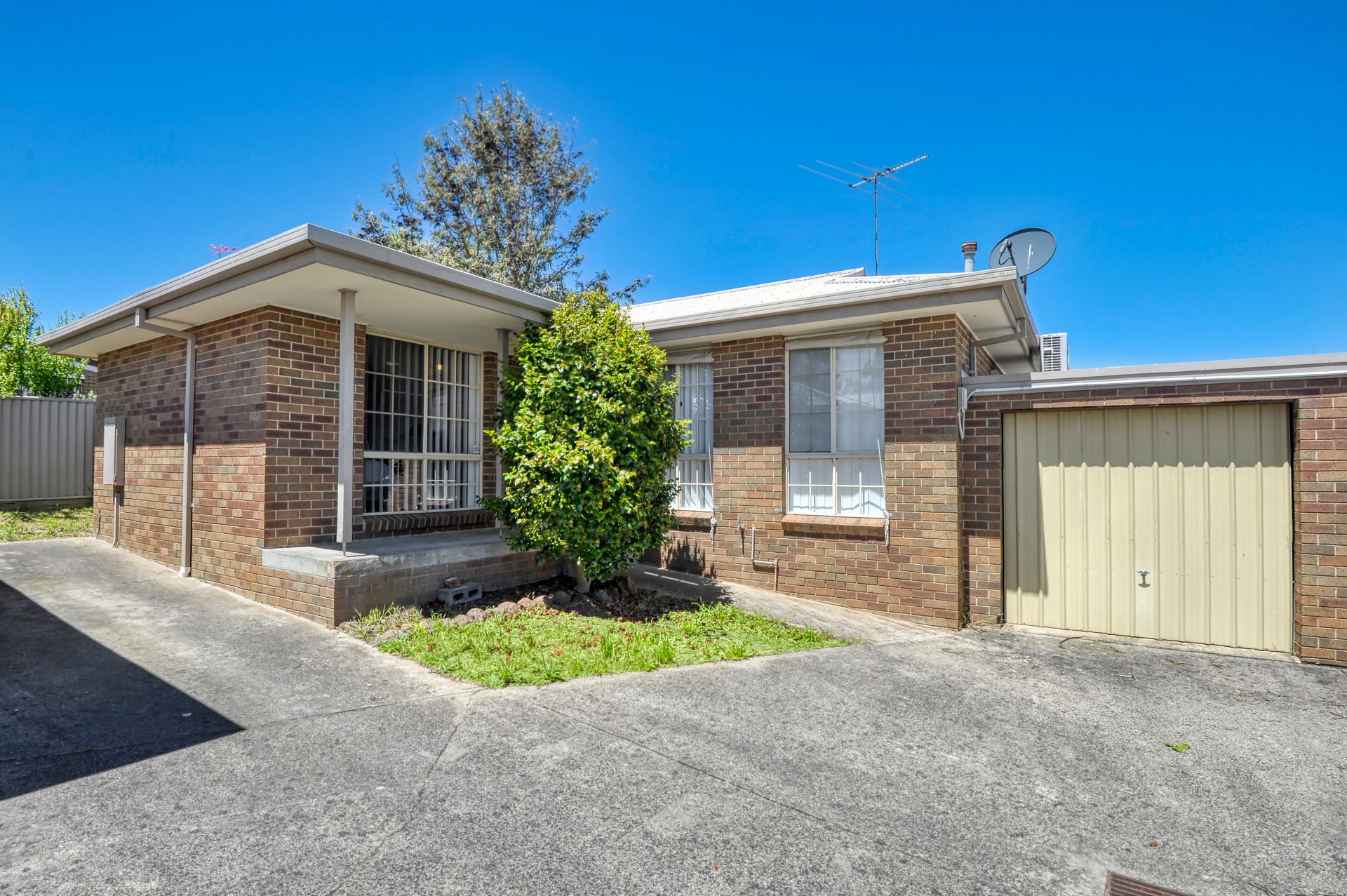 2/3 Flockhart Street, Mount Pleasant, Mount Pleasant, Mount Pleasant - Thumbnail 4