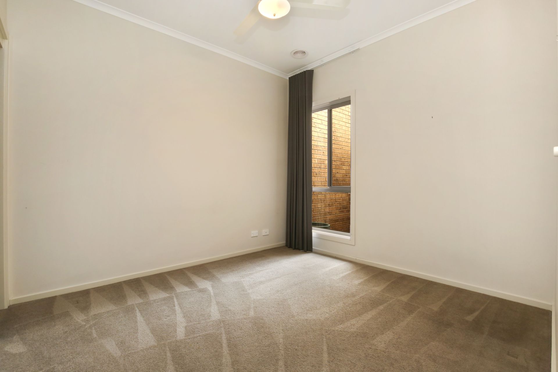 CONVENIENTLY LOCATED FAMILY HOME