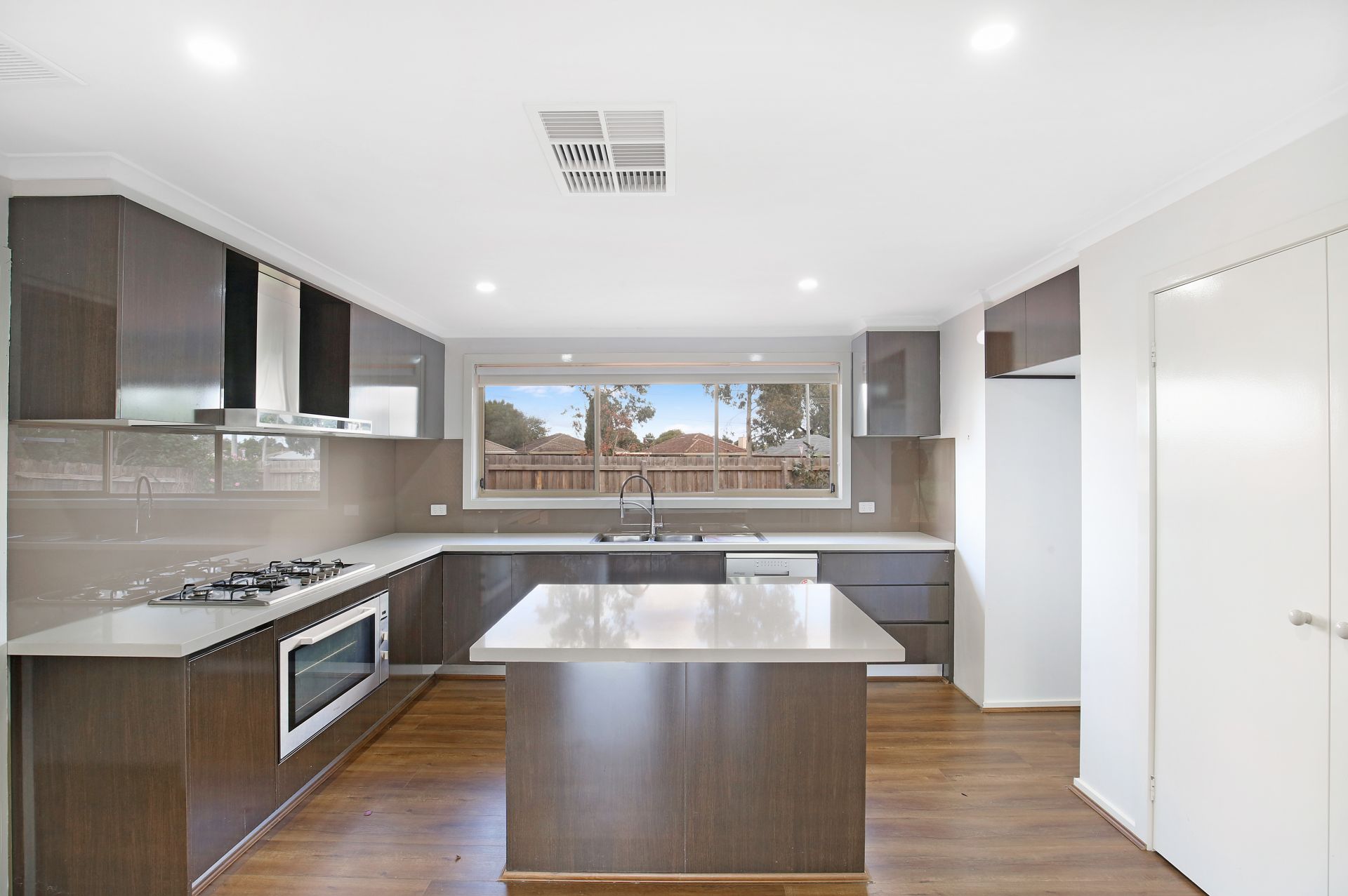 3 bedroom renovated delight!