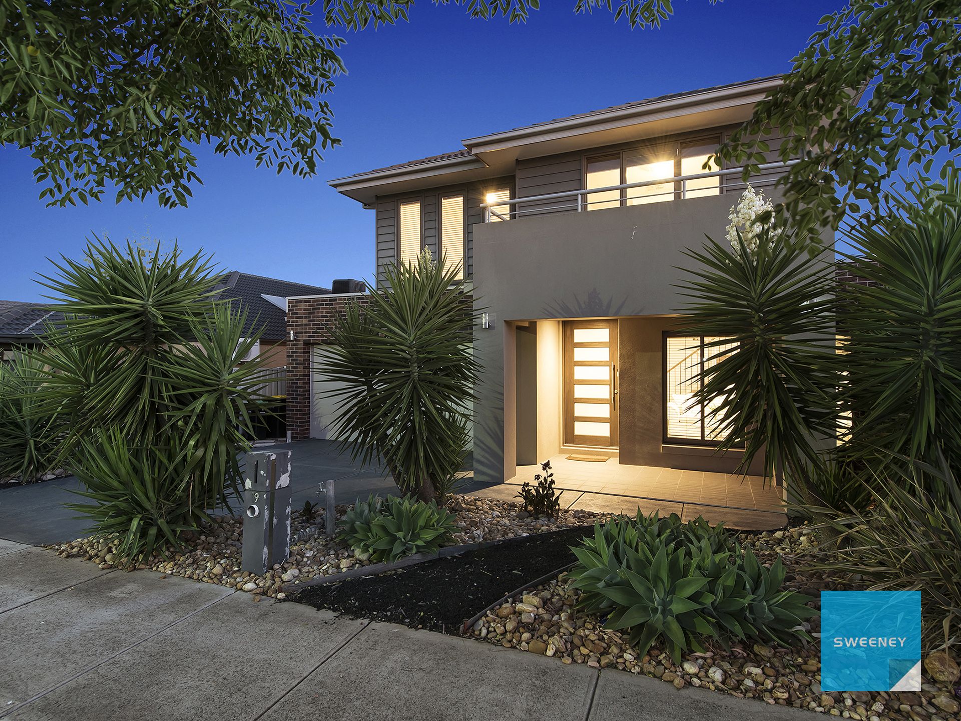 19 Daly Circuit, Caroline Springs - Thumbnail 4