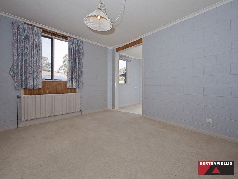 126 Burrinjuck Crescent, Duffy - Thumbnail 6
