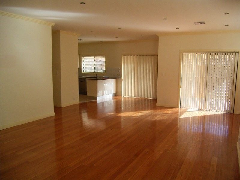 40 Epacris Ave, Cronulla - Thumbnail 4