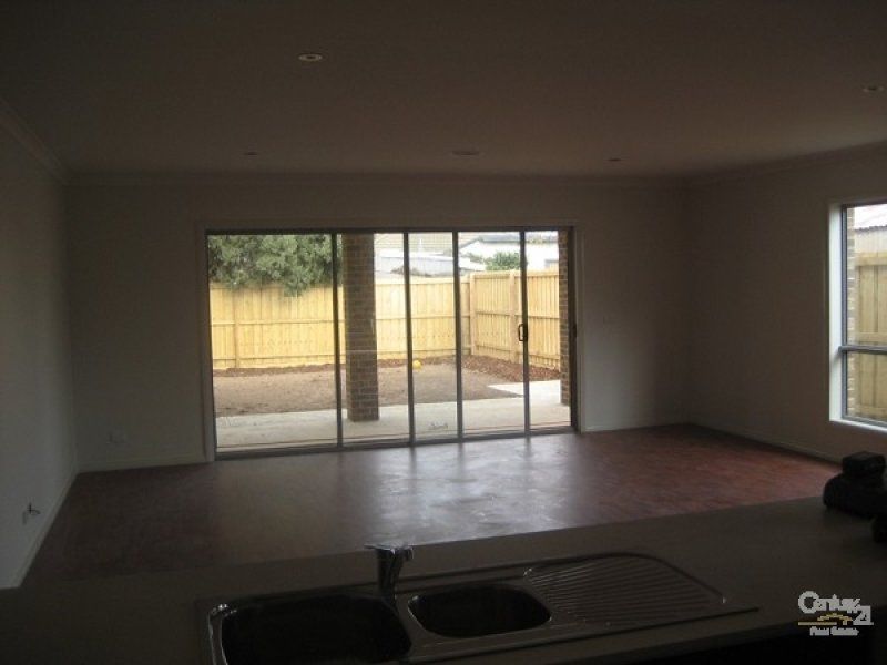 2/25 Corrigan Ave, Brooklyn - Thumbnail 4