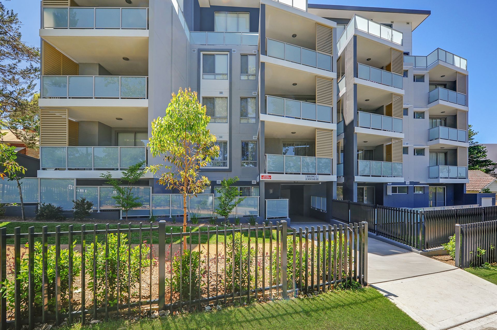 Real Estate For Lease 8/24 Werombi Road Mount Colah , NSW