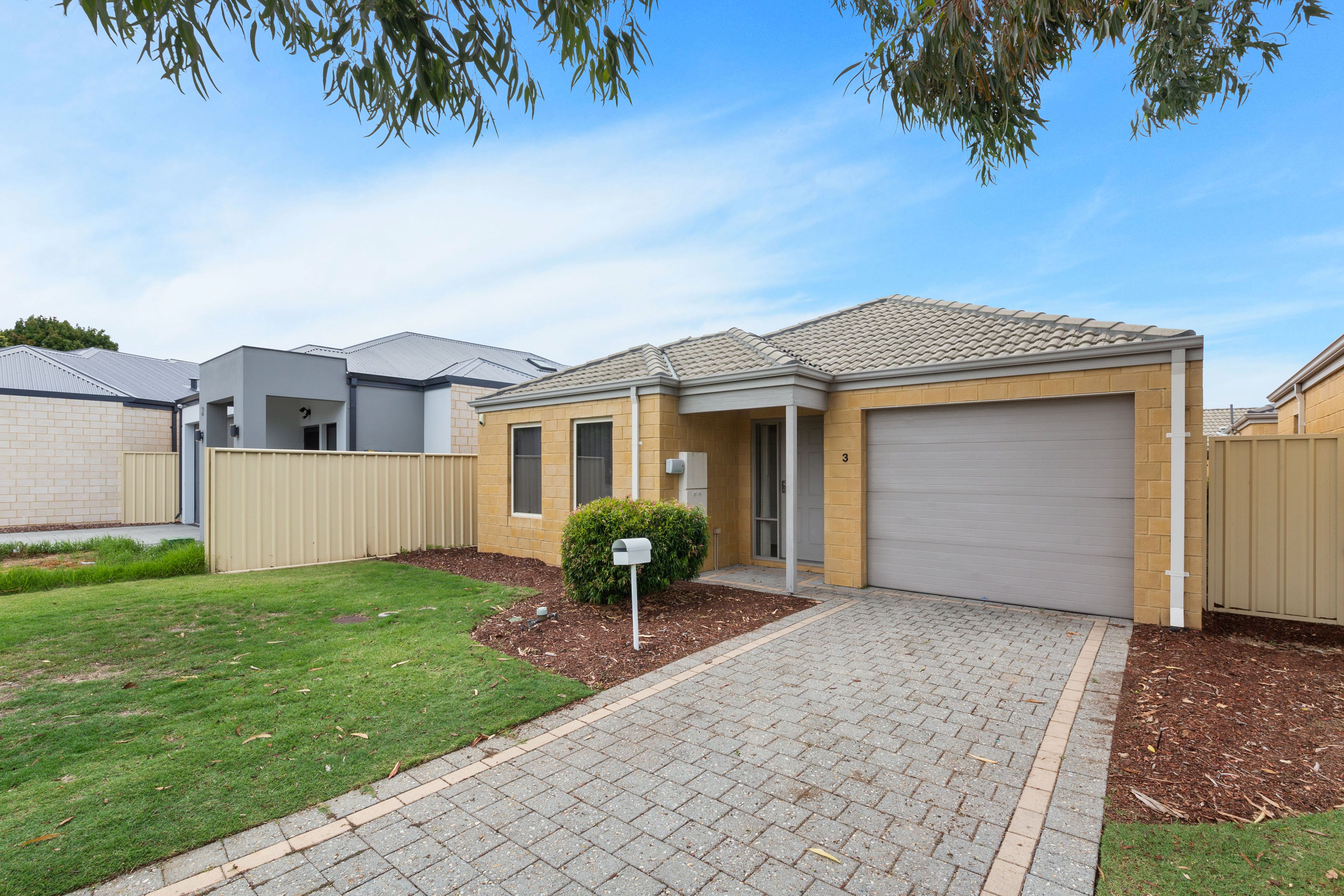 3/4 Hopkinson Way, Wilson